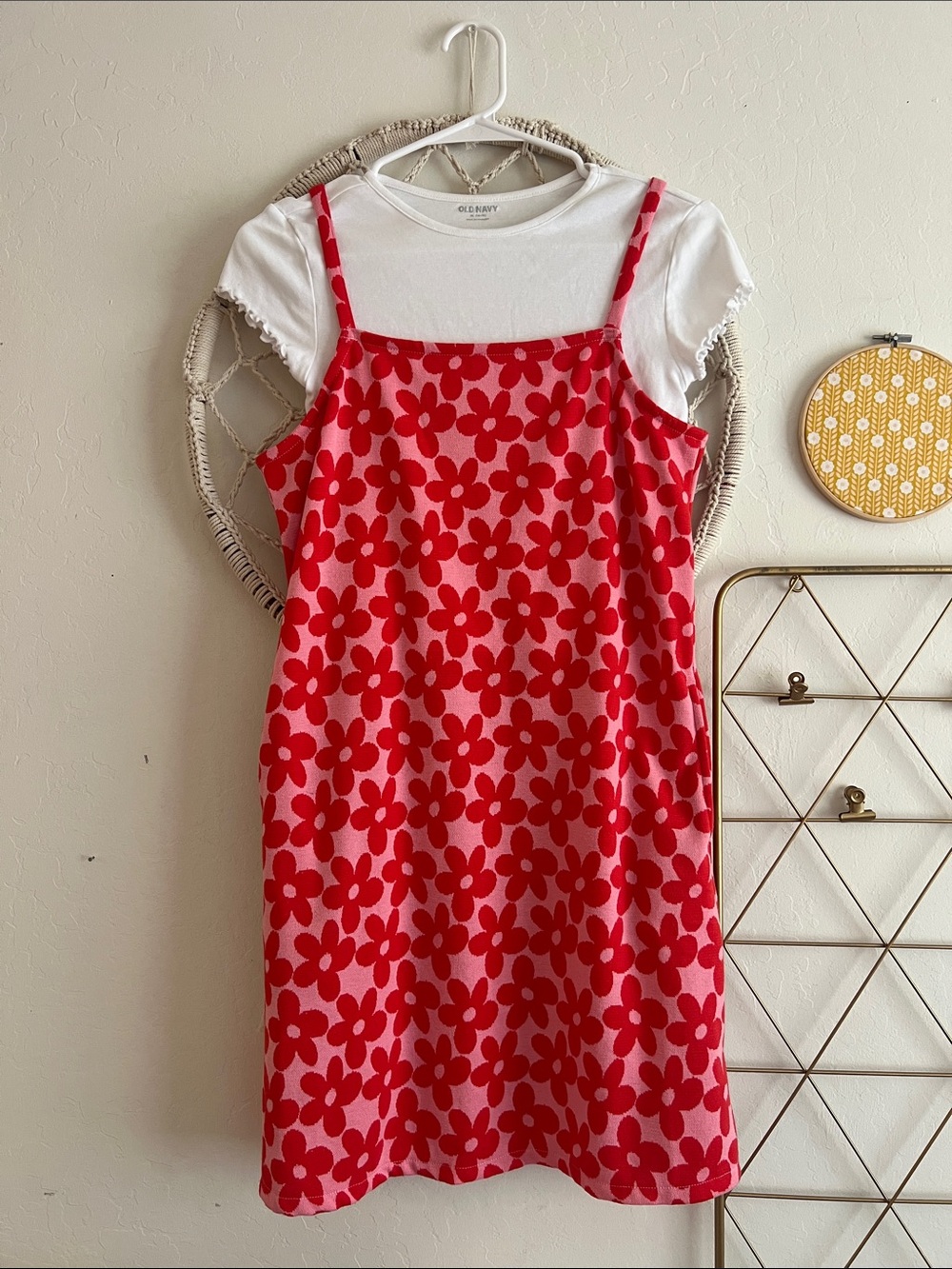 XL (14/16) | Old Navy Red Floral Slip Dress with Pink Background